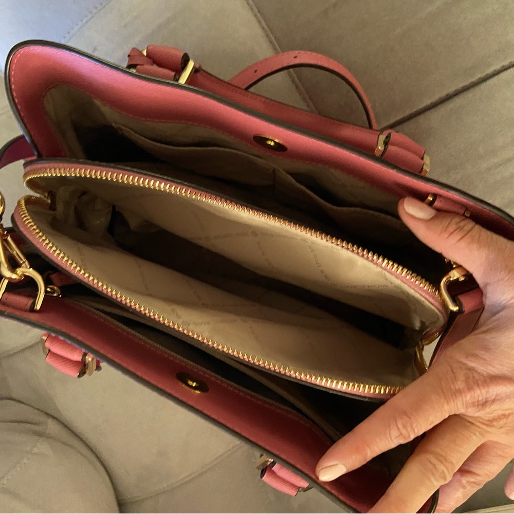 Michael Kors purse